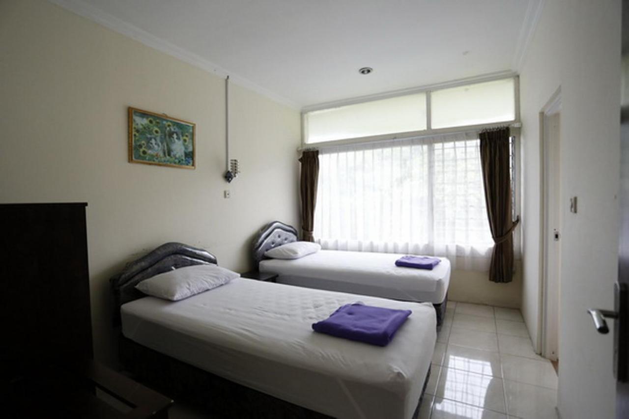 Villa Alam Indah By Anrha Bogor Exterior foto